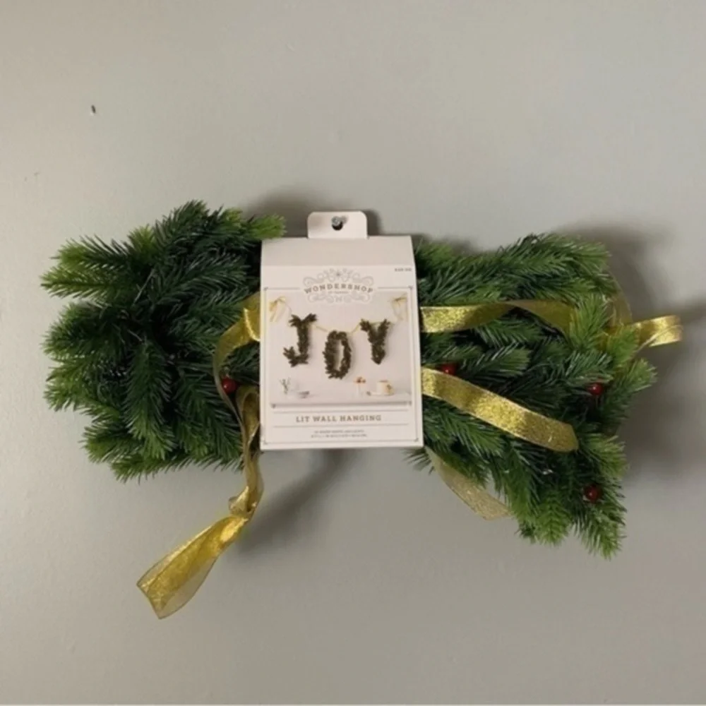 NWT. WONDERSHOP “JOY” Lit Wall Hanging